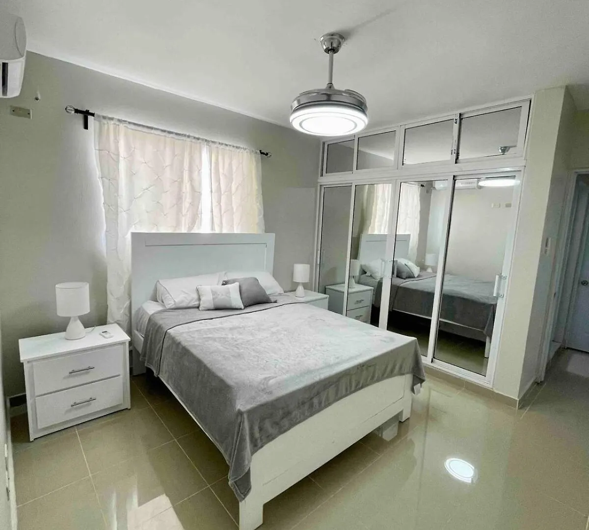 3 Bedroom Apartment With Private Jacuzzi And Terrace Ensanche Savica de Mendoza 0*,  Dominik Cumhuriyeti